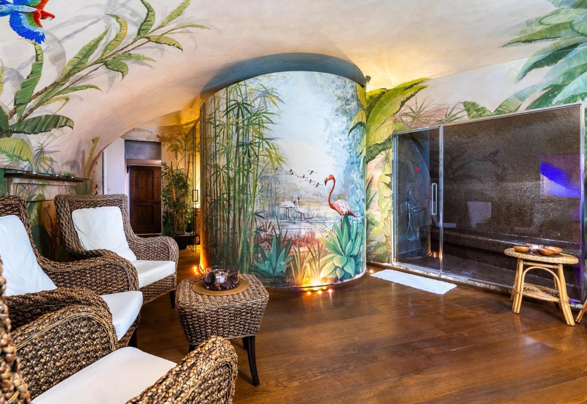 Castello Di Guarene Hotel Buitenkant foto