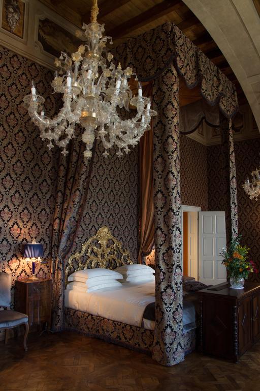 Castello Di Guarene Hotel Kamer foto