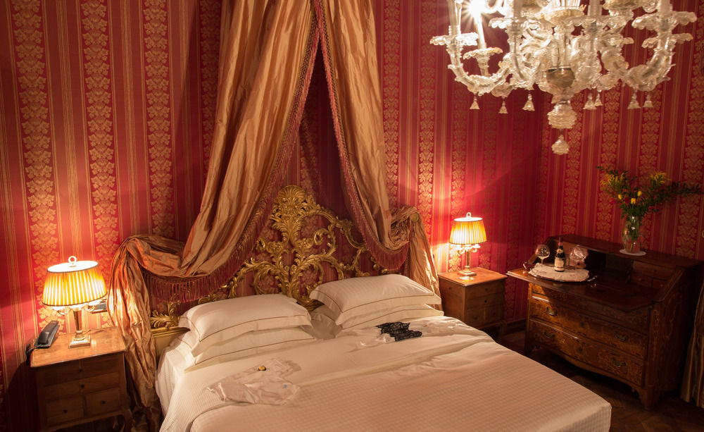 Castello Di Guarene Hotel Buitenkant foto