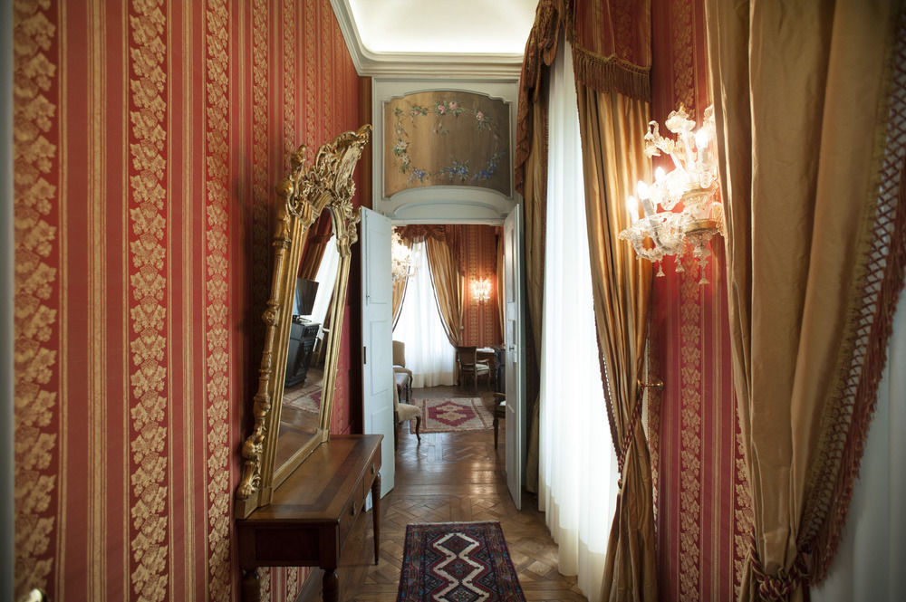 Castello Di Guarene Hotel Buitenkant foto